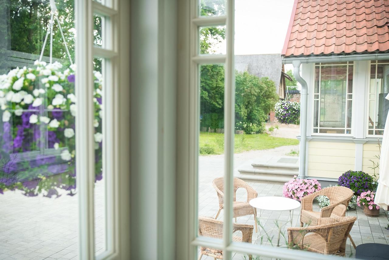 Botique & Spa Hotel Berkenes Manor Ziedkalne Εξωτερικό φωτογραφία